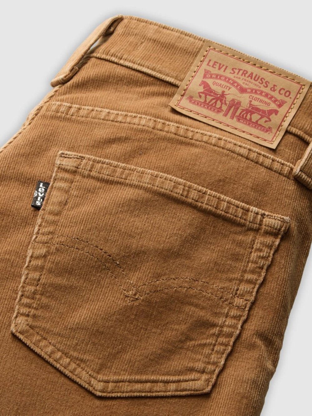 Levi’s 725 High Rise Bootcut Women’s Corduroy Pant